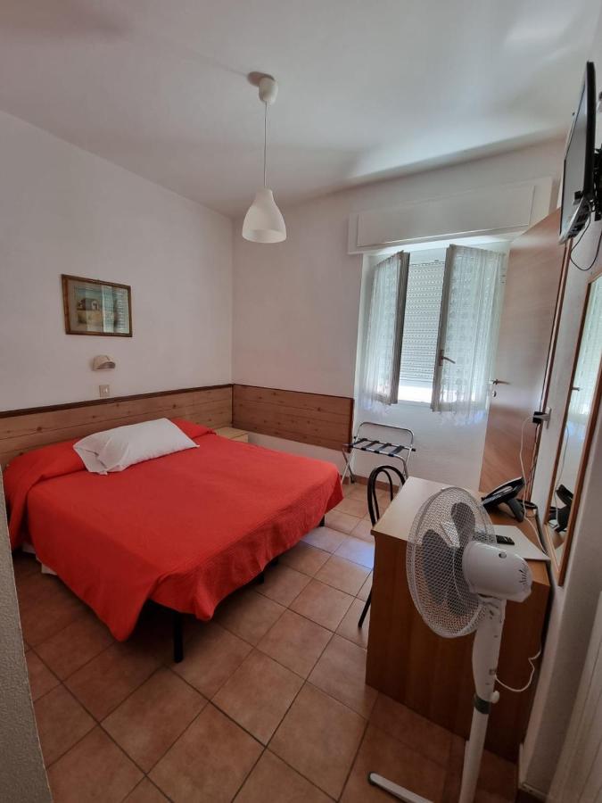 Hotel Riz Финале Лигуре Экстерьер фото